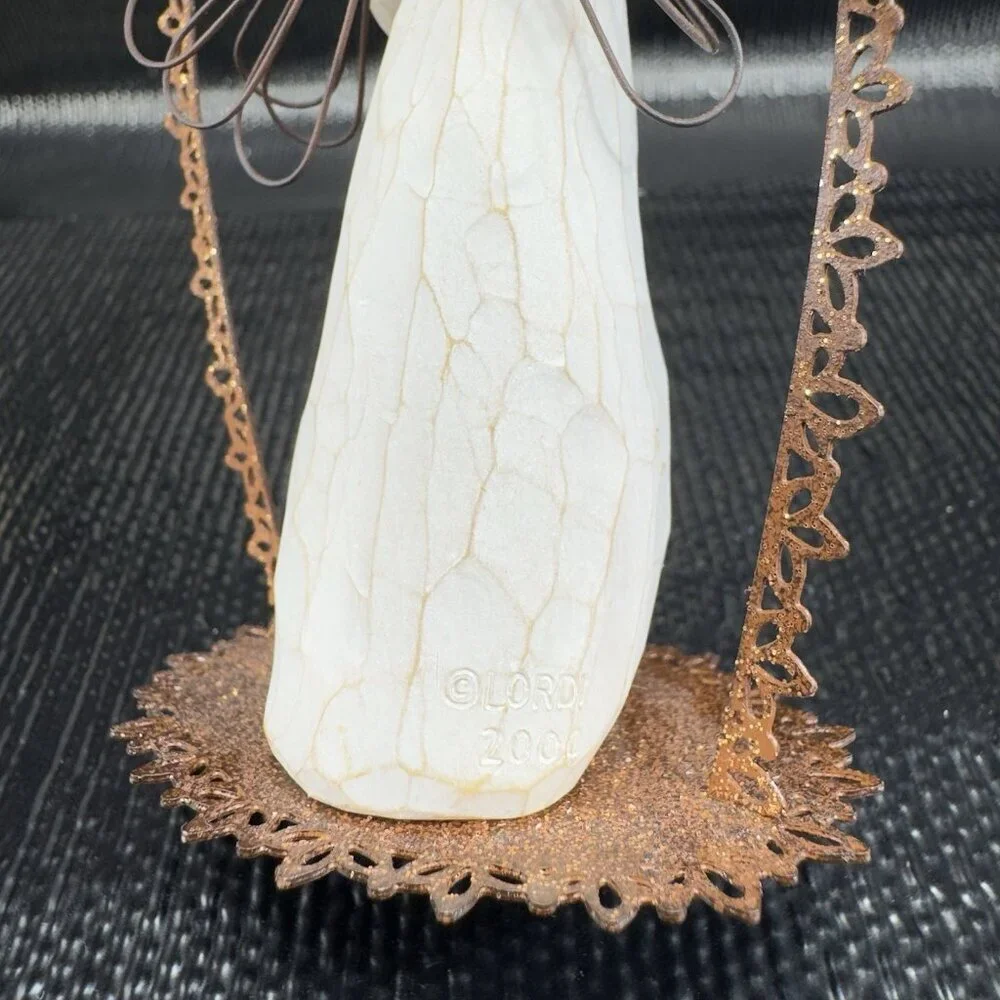 Willow Tree Angel‎ Of The Heart Demdaco Resin Figurine With Metal Frame Figure
